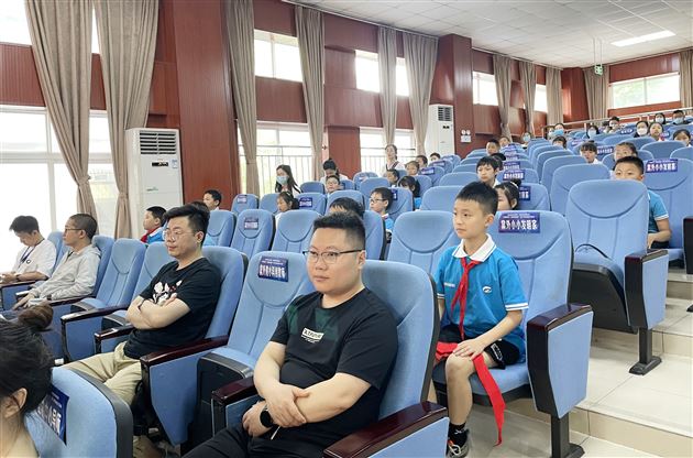 携手共进,为创造助力——记棠外附小参加中国有你 · 发明创造营 第三季启动仪式
