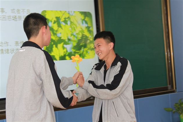 寻找快乐的密码——棠外“5·25我爱我”心理健康节系列活动 