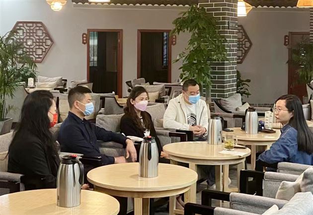 线上为主 线下分层——棠外初2020级分班召开新式家长会