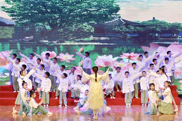 童声唱响童年 童心点亮未来——棠外附小第十四届“童声飞扬”班级合唱比赛