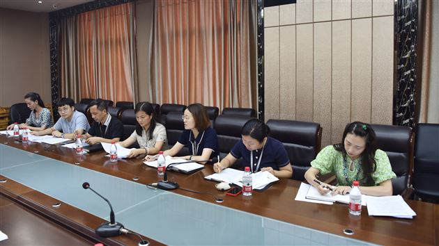 中共成都市委教育工作委员专家调研指导棠外共青团及学生社团工作