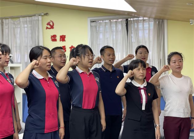 喜迎二十大 共庆建党节——记棠外实验幼儿园党支部“七一”建党节系列庆祝活动