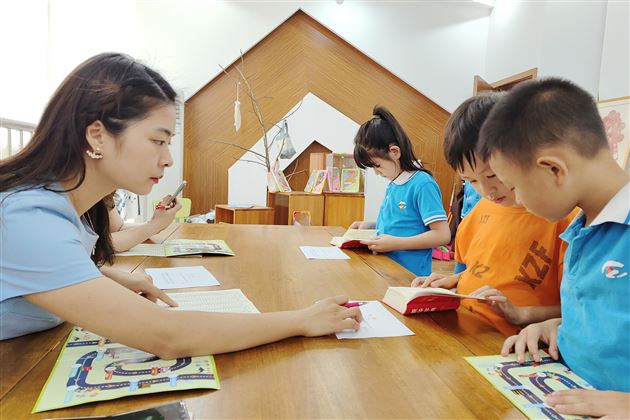 趣味闯关 快乐起航——棠外附小举行一、二年级学生智勇大闯关活动