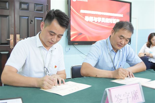 强化后备干部培养 助力学校优质发展——棠外初中党总支举行后备干部管理岗位师徒结对仪式