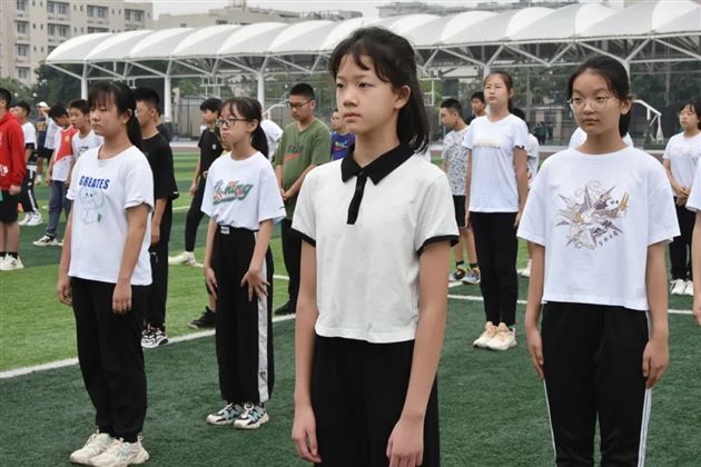 强素质·磨意志·开好局——棠外开展初2022级新生入学前教育活动