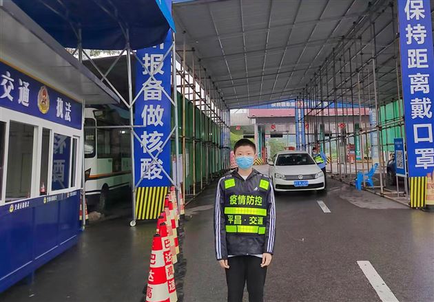 不负少年“志” “愿”可揽星辰——棠外共青团、少先队学生志愿者抗疫服务行动纪实