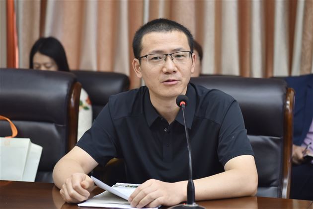 研析家校共育 赋能全员德育——棠外召开德育工作专题会