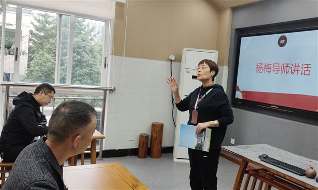 携手并进 共建“家园”——棠外附小“班主任杨梅工作室”举行招新仪式