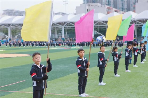 玩转三球 悦享运动——棠湖仁智幼儿园第二届幼运会暨三大球运动节