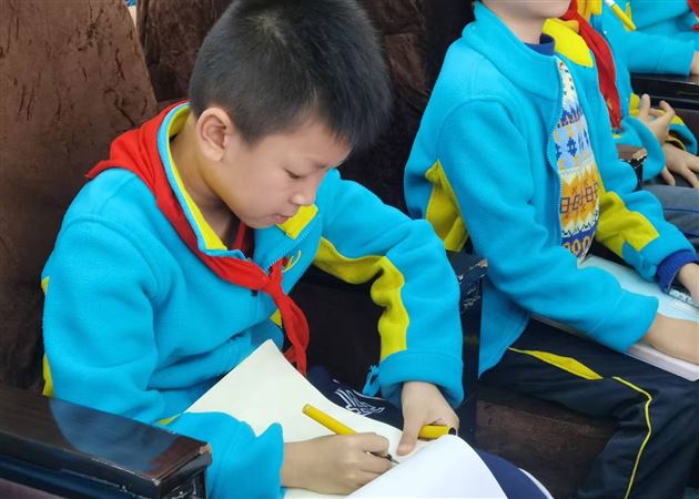 法治讲座进课堂 学法守法护成长——记棠外附小四年级家长义工课堂