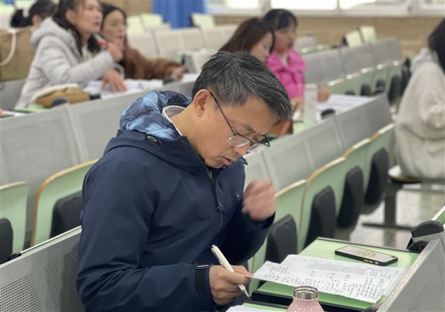 棠外初中语文教研组开展“明日之星”校内选拔赛