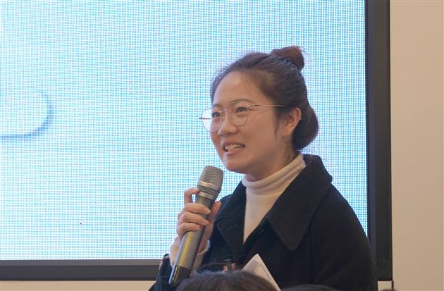 拾级而上 共赴美好——棠外高中举行新教师座谈会