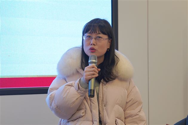 拾级而上 共赴美好——棠外高中举行新教师座谈会