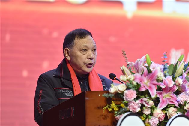 凝心聚力启新程 瑞兔送福向未来——棠外举行2023年教职工大会暨迎新春联欢会
