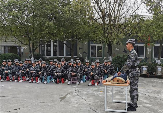 春暖花开季 实践正当时——棠外初2021级黄龙溪综合社会实践活动简报(二)