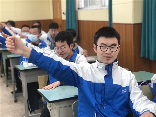 撑起心灵保护伞——棠外高中部开展心理健康维护活动