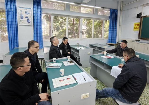 专家指引明方向 复习备考心不慌——棠外高中物理组“助力高三”专题研讨暨“基于实证的‘教学评一致性’课堂教学实践研究活动