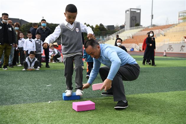 花开童年 期许未来——记棠外附小一年级“惊春 始动”主题活动