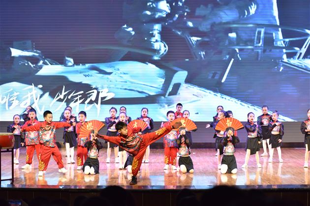 花开童年 期许未来——记棠外附小一年级“惊春 始动”主题活动