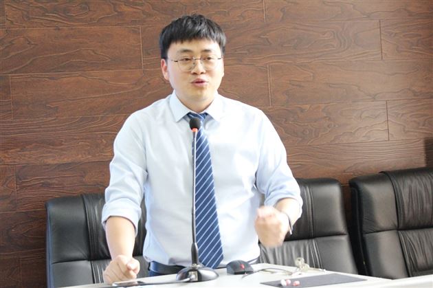 重庆市初中英语骨干教师团到棠外参观交流