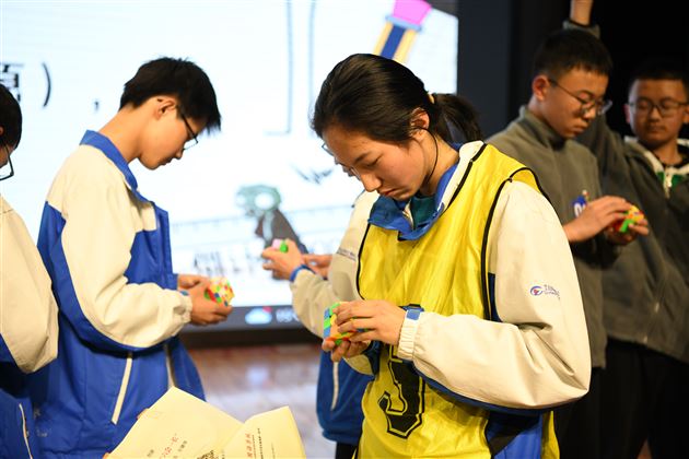 乐学善思 “数”我“慧”玩——记棠外初二年级“第七届玩转数学趣味挑战赛”