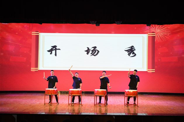 朝乾夕惕 圆梦中考——棠外初2020级举行中考动员暨表彰大会