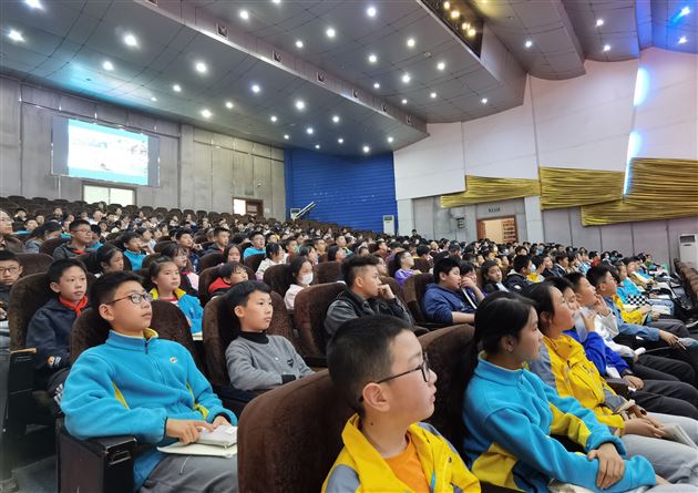 落实“双减”举措多,举办讲座促拓展——记棠外附小教师讲堂专题活动