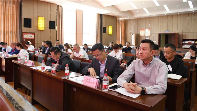 发挥龙头学校示范作用 共建优质党建工作学区——棠外党委承办全区民办学校党建学区建设工作会议