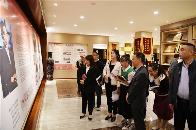 发挥龙头学校示范作用 共建优质党建工作学区——棠外党委承办全区民办学校党建学区建设工作会议