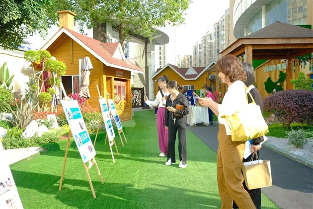 “建”有互动 “构”有深度——棠湖仁智幼儿园承办双流区学前教育教研联组(游戏组)2022-2023学年第四次活动