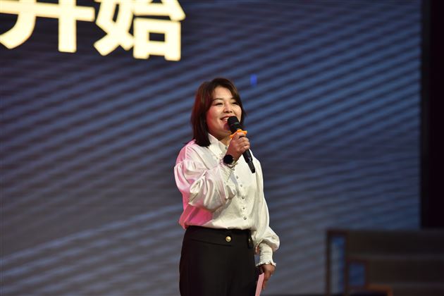 寄情于语,声情并茂,献礼棠外二十周年华诞——棠外高2022级举行外语配音比赛
