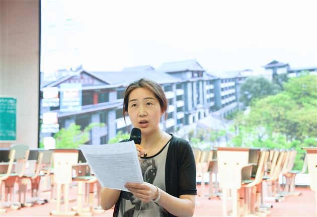 棠外高中历史教师柯亚莉、高久红参加双流区主题教研活动