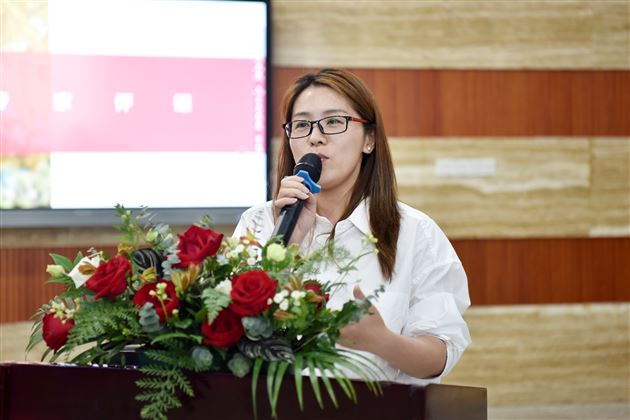开展课题研究,推进课堂改革,落实贯通培养——棠外高中英语组举行“建设棠外好课堂”专题研讨暨市级课题开题会