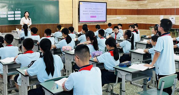 因生动而精彩 因扎实而优秀——棠外附小语文组隆重举行本学期教研活动