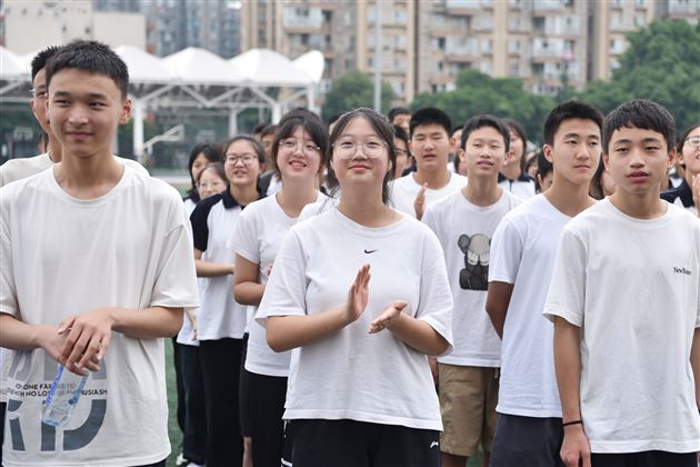 棠外初中举行中考出征仪式