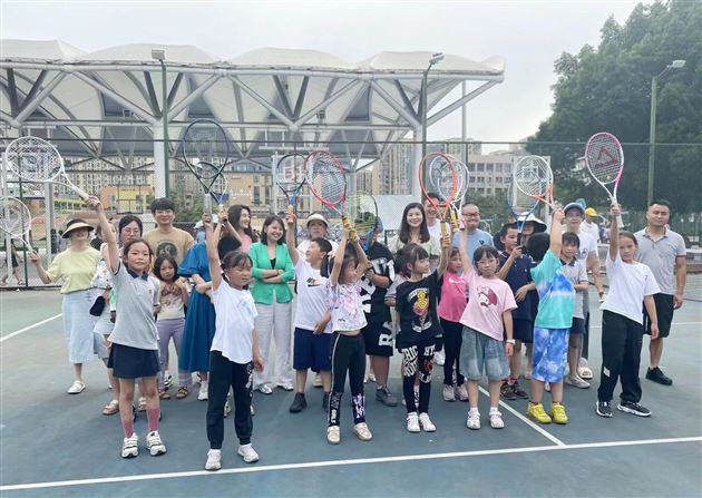 秀特色,展亮点,促成长——记棠外附小选修课程教学成果展示活动