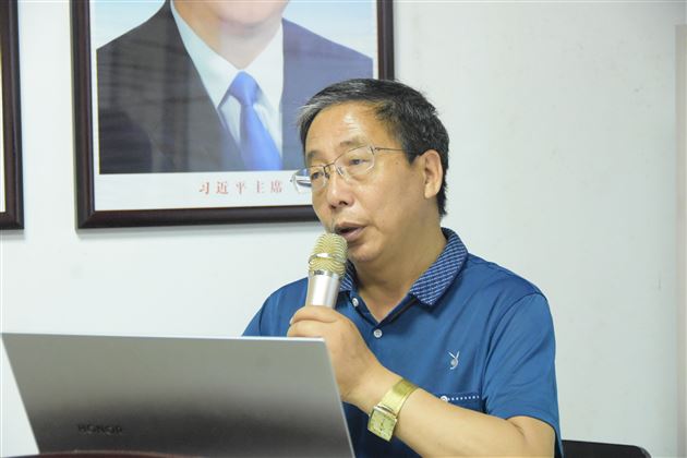 中共成都棠湖外国语学校初中第三支部委员会开展主题党日活动