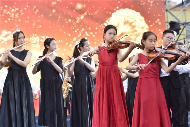 落在生命里的光——棠外附小隆重举行2022--2023学年学生综合素质展示活动
