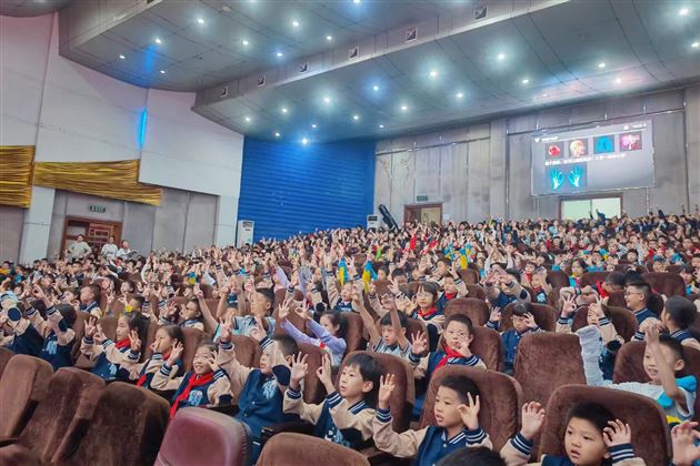 影像医学,带你探索人体的秘密——记棠外附小四年级家长义工课堂活动