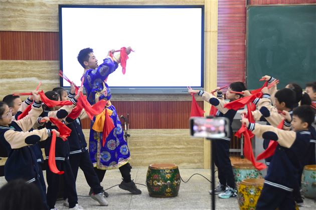 金秋“音”你而美 潜心“乐”享教研——棠外附小承办双流区小学音乐教研活动