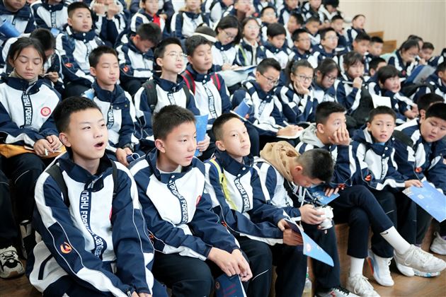 传承工业与影视荣光 感知中国科技发展——记棠外初2023级秋季研学活动