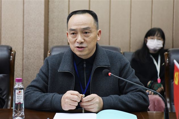 成都市艺术教育特色学校复核汇报会在棠外开展
