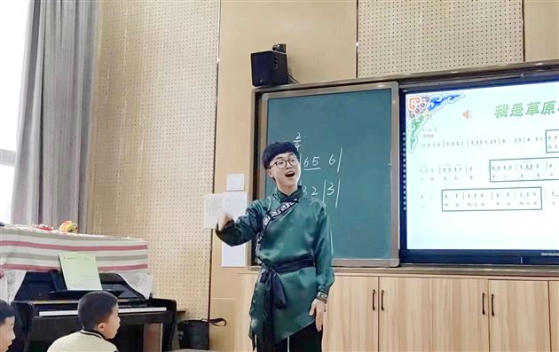 家校零距离 同心助成长——记棠外附小家长开放课活动