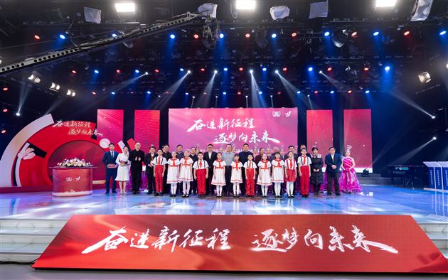 喜报:棠外电视台斩获全国中小学校园影视最高奖——金杜鹃奖
