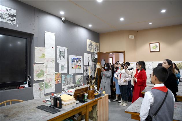 心系红领巾 做好引路人双流区“一月一校、一校一学”少先队教研活动棠外附小专场