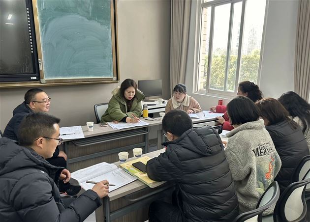 视导启春序 蓄力向未来——棠外开展初三数学教学视导活动