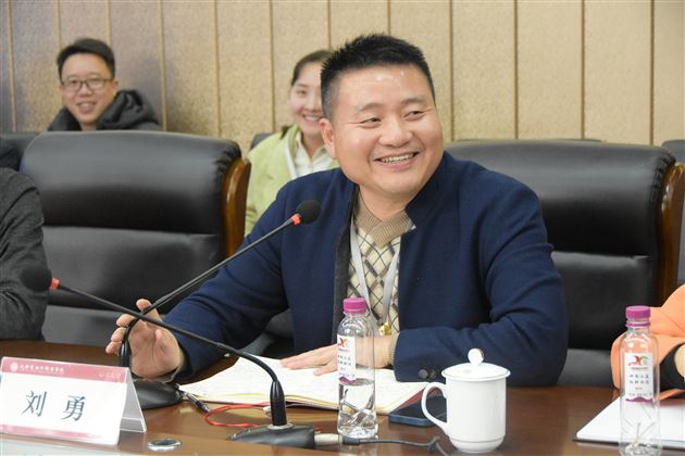 促进自主学习,打造常态好课——记棠外建设“初中好课堂”系列活动之“学科主题研究与学期计划”