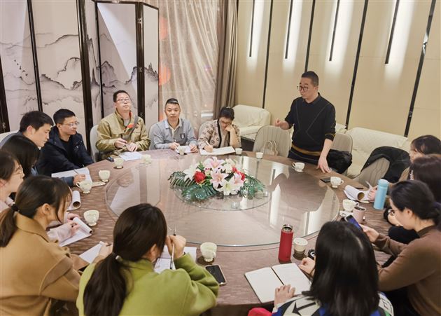 走进红旗渠 开阔教育视野——棠外高中教师到林州一中开展学习实践活动