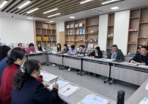 能力提升 ,聚焦“四个维度” ——若尔盖县教育人才“梯进式”培养培训在棠外开展