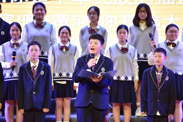 诵经典之声 扬家国情怀——棠外初2023级举办朗诵比赛